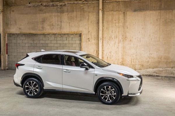 2015-Lexus-NX-200t-F-Sport-side-profile