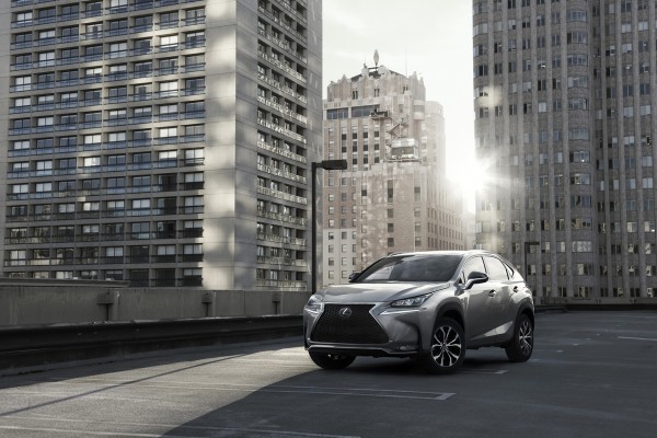 20140606_03-Lexus-maakt-prijzen-bekend-van-krachtig-vormgegeven-NX-300h